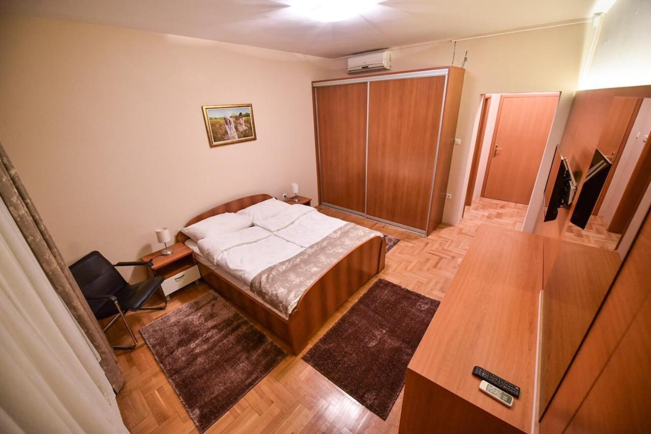 Apartman Natalija Banja Luka Exteriér fotografie